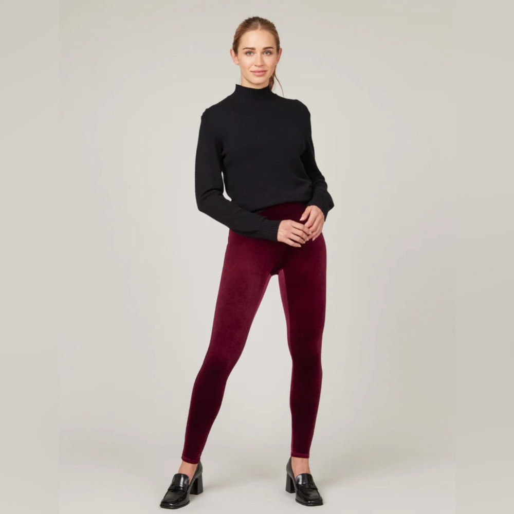 Spanx “velvet” legging in rich burgundy size S